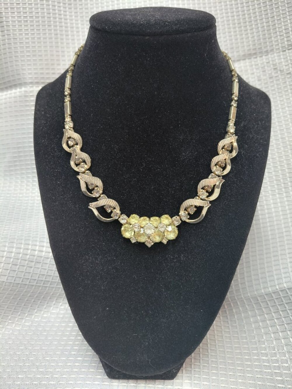 Vtg 1961 Sarah Coventry Monte Carlo Choker Necklace Citrine Yellow Rhinestone